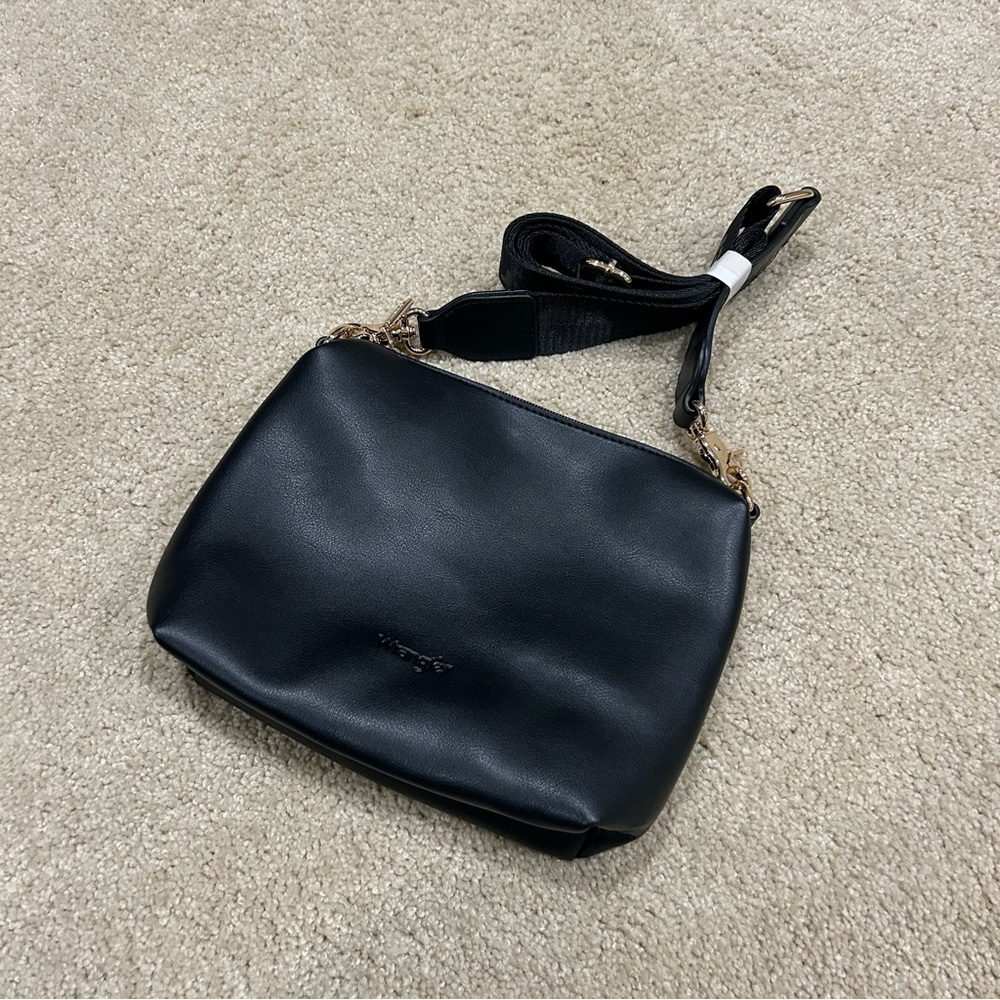 NWOT Wrangler Black Hobo Crossbody Shoulder Bag